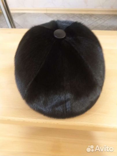 Меховая кепка из нерпы