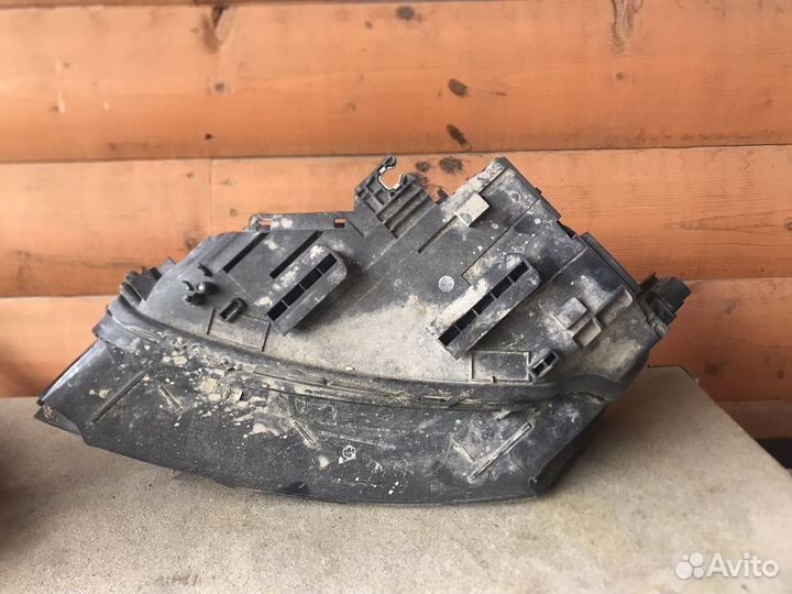 Фара Передняя Правая Audi Q5