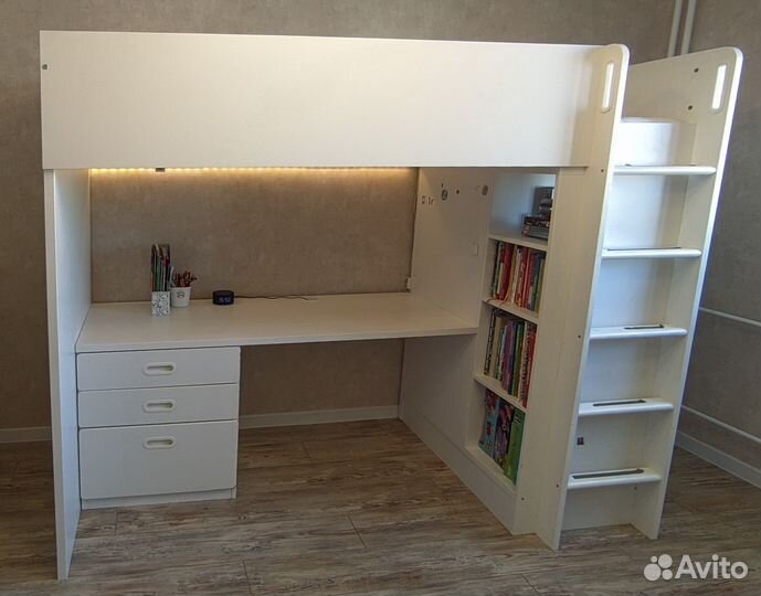 Детская кровать чердак IKEA + стол + шкаф