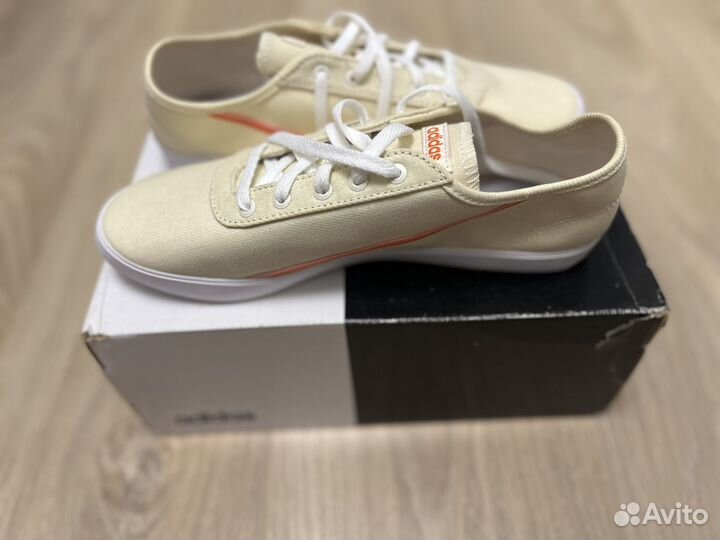 Кеды adidas женские