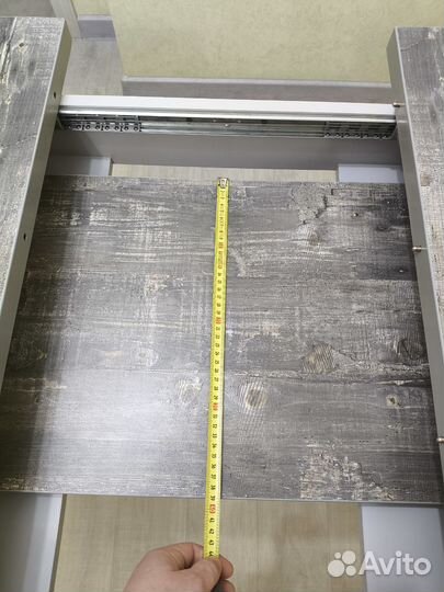 Кухонный стол