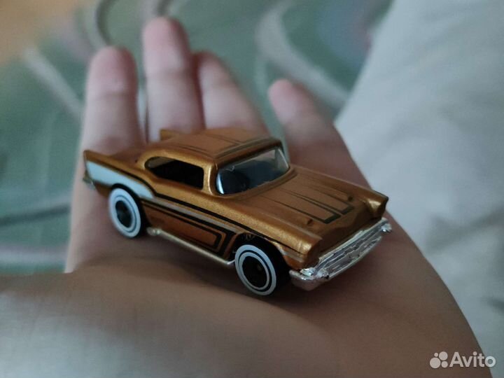 Машинки хот вилс hot wheels