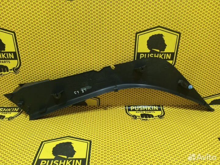 Обшивка стойки задней нижняя левая Renault Logan