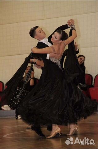 Платье для бальных танцев