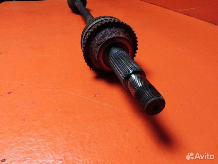 Привод задний правый Ford Escape 2005