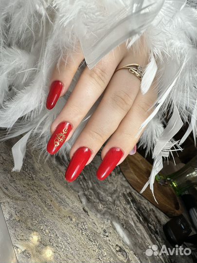 Мастер маникюра