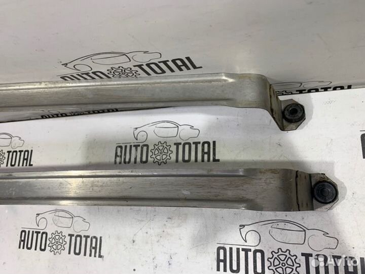 Крепление топливного бака Bmw 745 E65 N62B44 2004