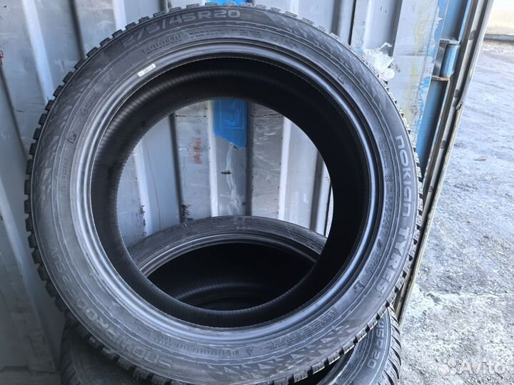 Nokian Tyres Snowproof 2 SUV 275/45 R20 110V