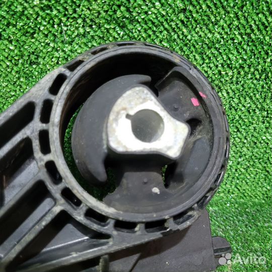 Подушка двигателя левая Chevrolet Cruze J300 F16D3