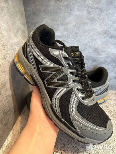 Кроссовки мужские new balance