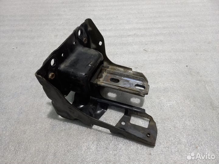 Опора двигателя левая C3 Picasso 1 (9680293680