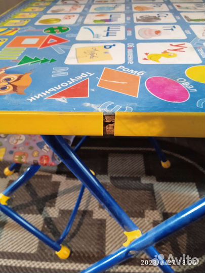 Детский стол и стул