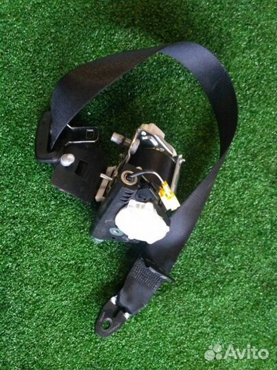 Ремень безопасности задний правый Mercedes-Benz