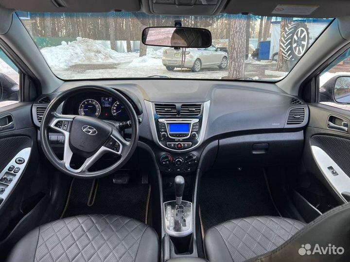 Hyundai Solaris 1.6 AT, 2011, 164 000 км