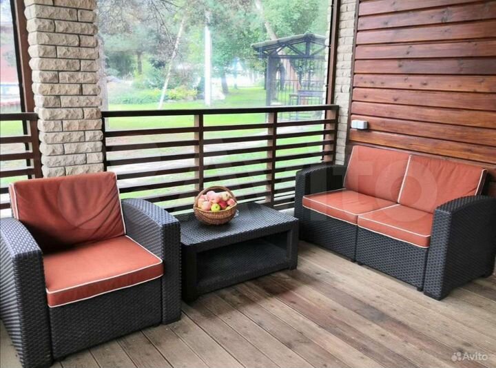 Дом 100 м² на участке 50 сот.