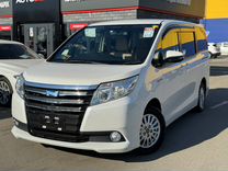 Toyota Noah 1.8 CVT, 2014, 148 000 км, с пробегом, цена 1 950 000 руб.