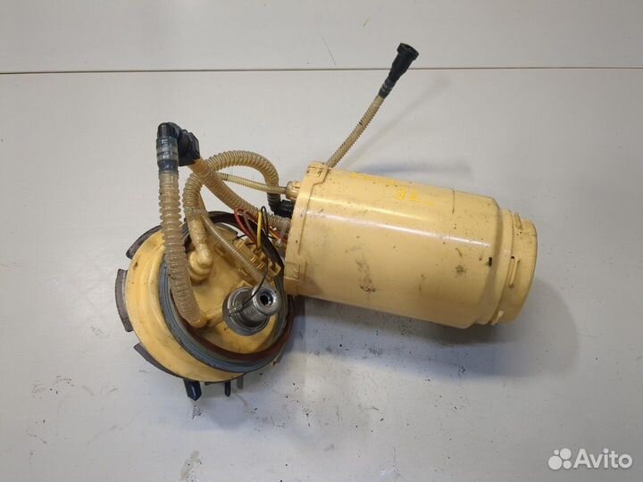 Насос топливный электрический Audi Q7, 2006