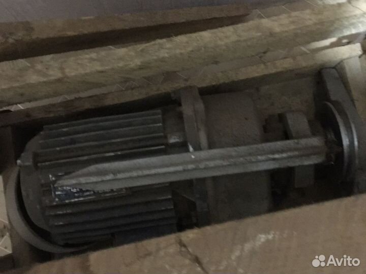 Электродвигатель