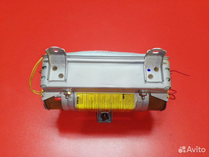 Airbag пассажирский Toyota Corolla ZZE121R 3ZZ-FE