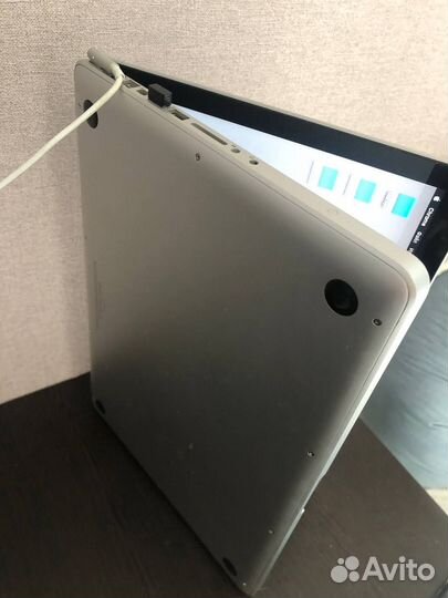 Apple MacBook Pro 15 i7 8gb 256 ssd в идеале