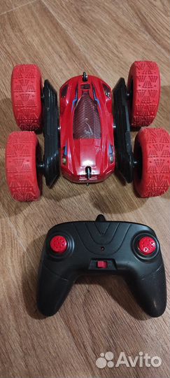 Машина трековая перевертыш на пульте