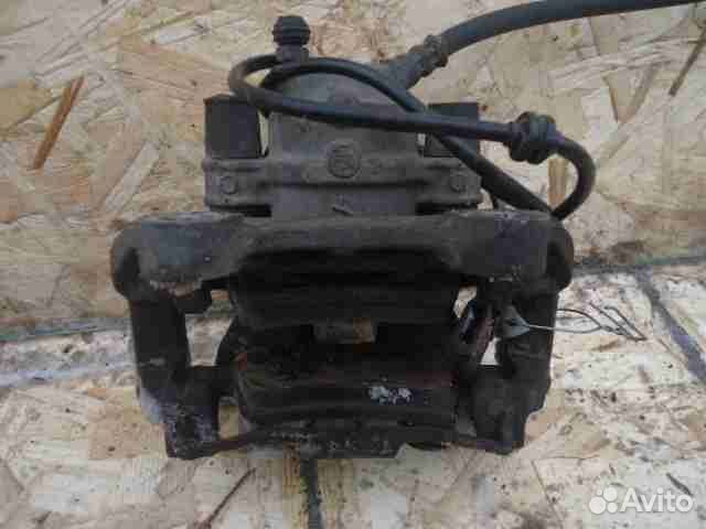 Суппорт задний правый Mercedes S-klasse W221