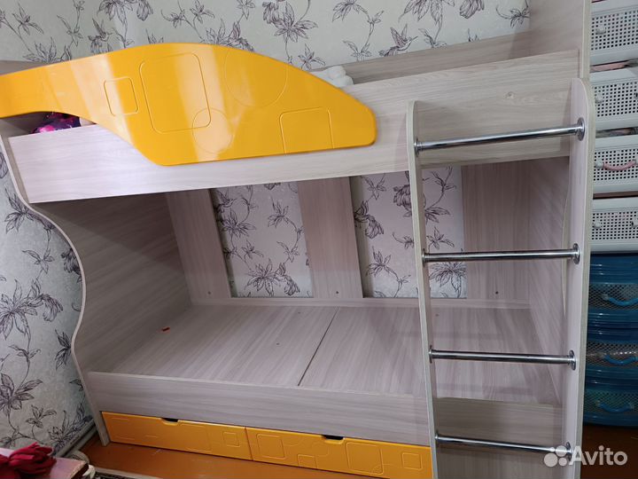 Двухъярусная кровать бу