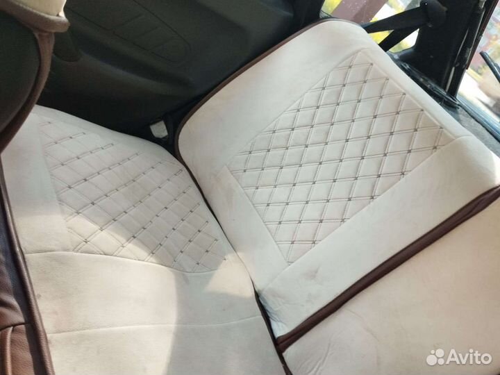 Чехлы на авто