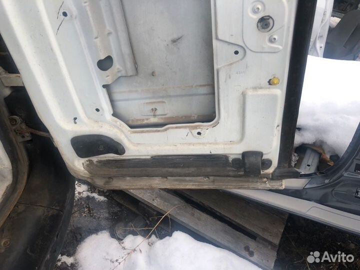 Дверь задняя правая Renault Kangoo 2003-2008