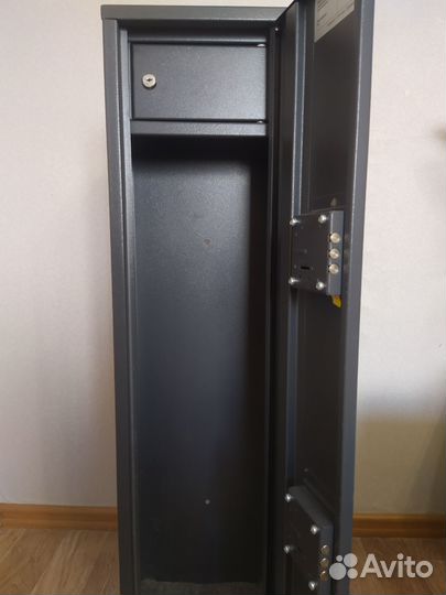 Оружейный сейф