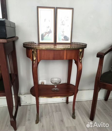 Антикварная консоль в стиле Людовика XV