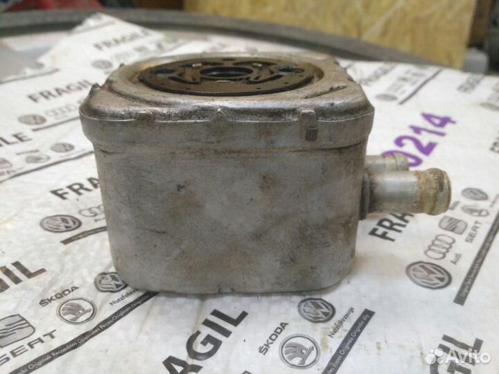 Радиатор масляный Audi A4 B5 2.8