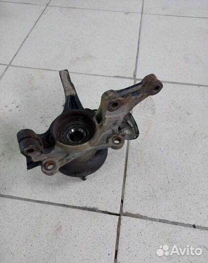 Кулак передний левый Kia Picanto 3 JA