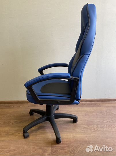 Компьютерное кресло