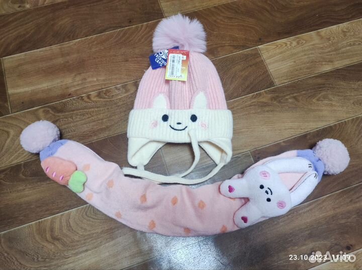 Комплект шапка и шарф для девочки