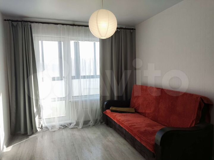 2-к. квартира, 35 м², 1/17 эт.