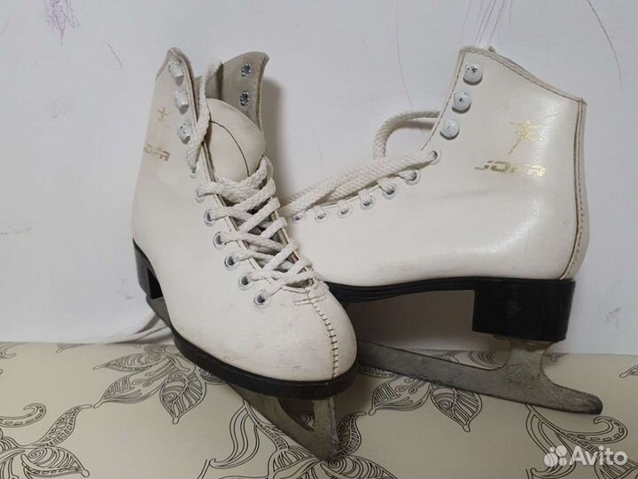 Коньки детские 18,5 см стелька