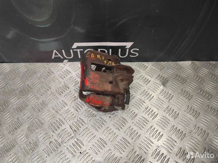 Суппорт передний левый Mitsubishi Carisma 1.8