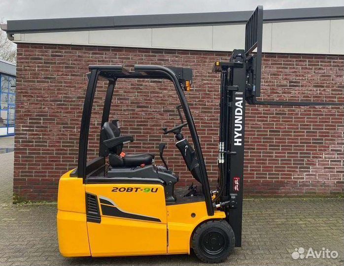 Вилочный погрузчик Hyundai 20BT-9U, 2024