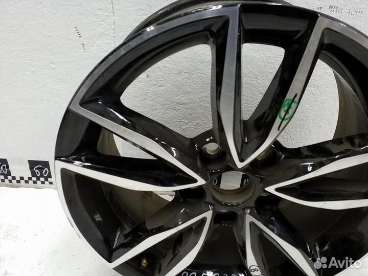 Диск колеса литой Toyota Camry V55 Restail R17