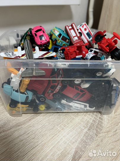 Коробка машинок