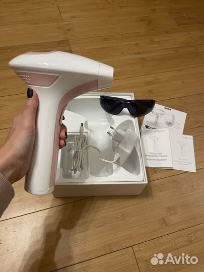 Фотоэпилятор CosBeauty PerfectSmooth 300