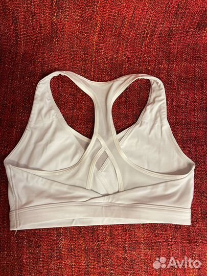 Спортивный топ Gymshark