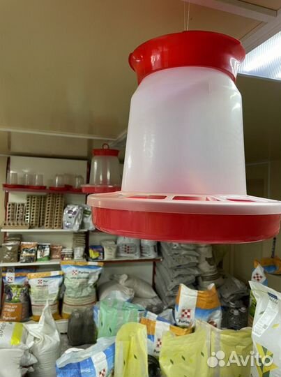 Кормушки, поилки для птиц