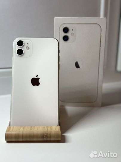 iPhone 11, 64 ГБ