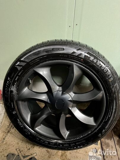 Комплект колес infiniti r18 в сборе