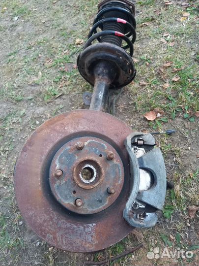 Передние стойки toyota camry 40