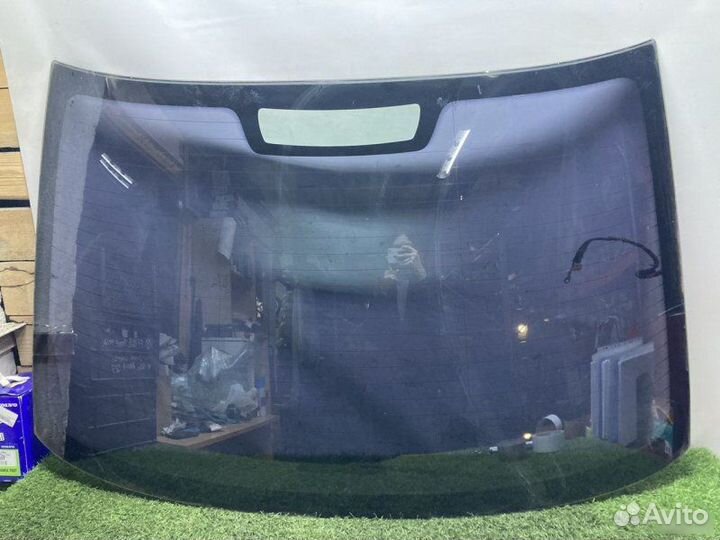 Стекло заднее Volvo S80 1998-2006