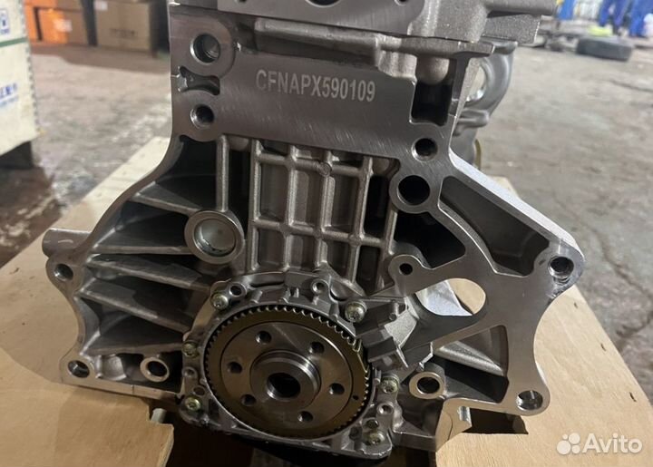 Двигатель Skoda Rapid cfna новый гарантия