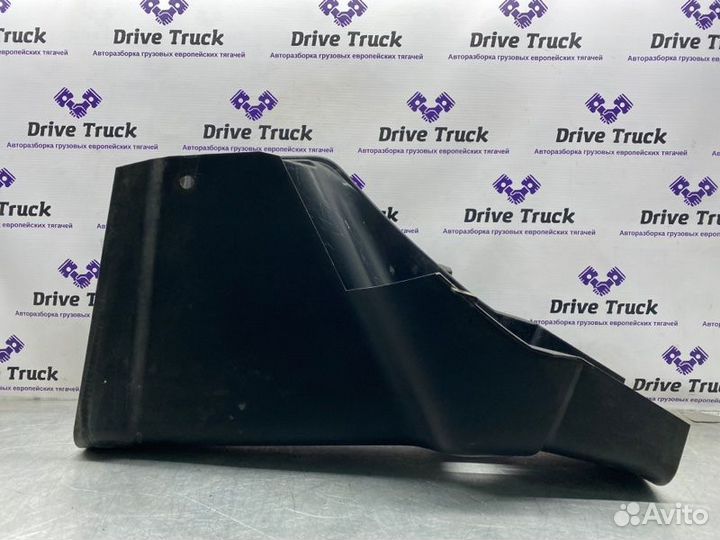 Кожух рулевой колонки(нижний) Daf Cf 85.460 Евро 5